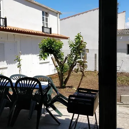 Holiday home Casa Familiar Con Barbacoa Finisterre