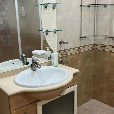 Casa Familiar Con Barbacoa 度假居